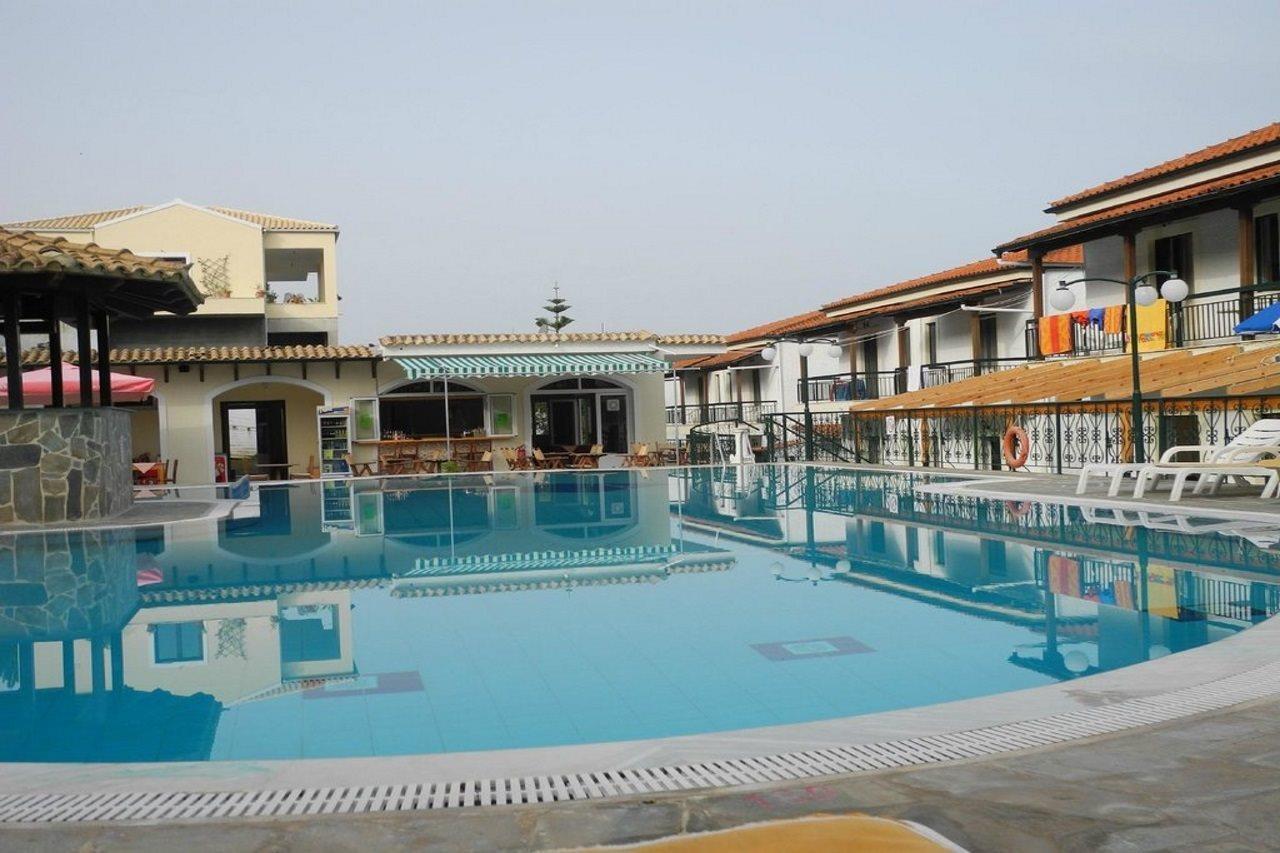 Aparthotel Corifo Village Acharavi (Corfu)