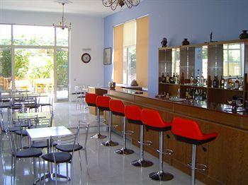 Apartment Kourkoumelata
