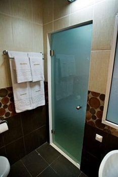 Hotel Rg Status 3*