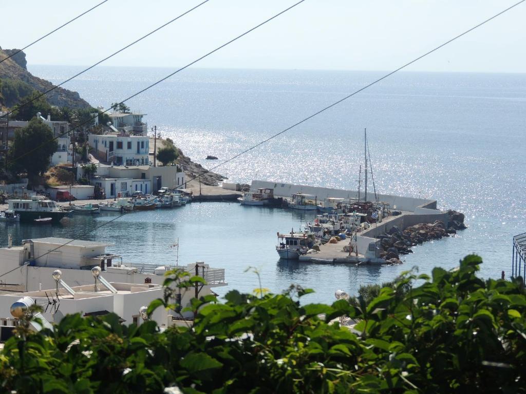 Vangelis Apartment Panteli