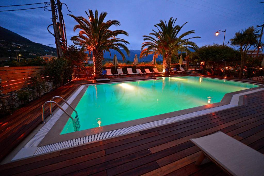 Odeon Aparthotel 3*