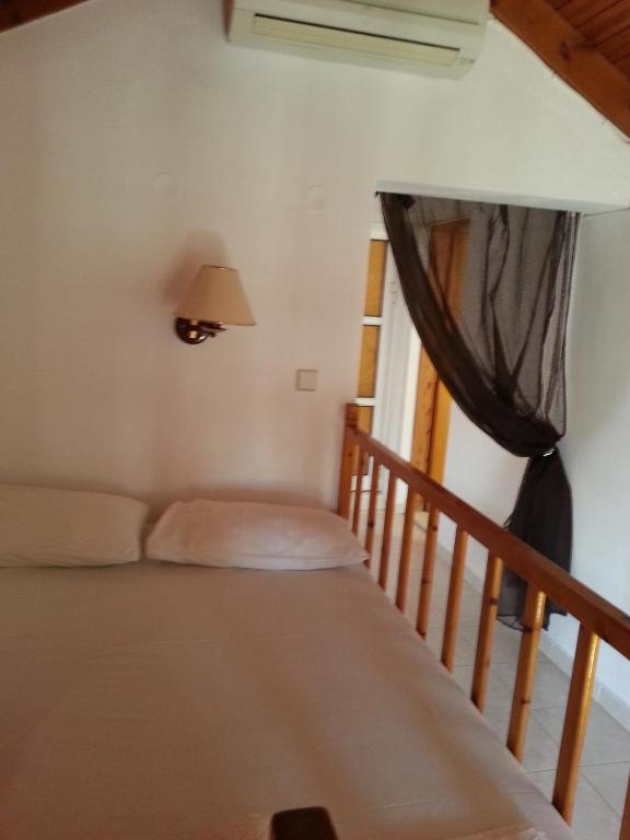 Aparthotel Elarin &