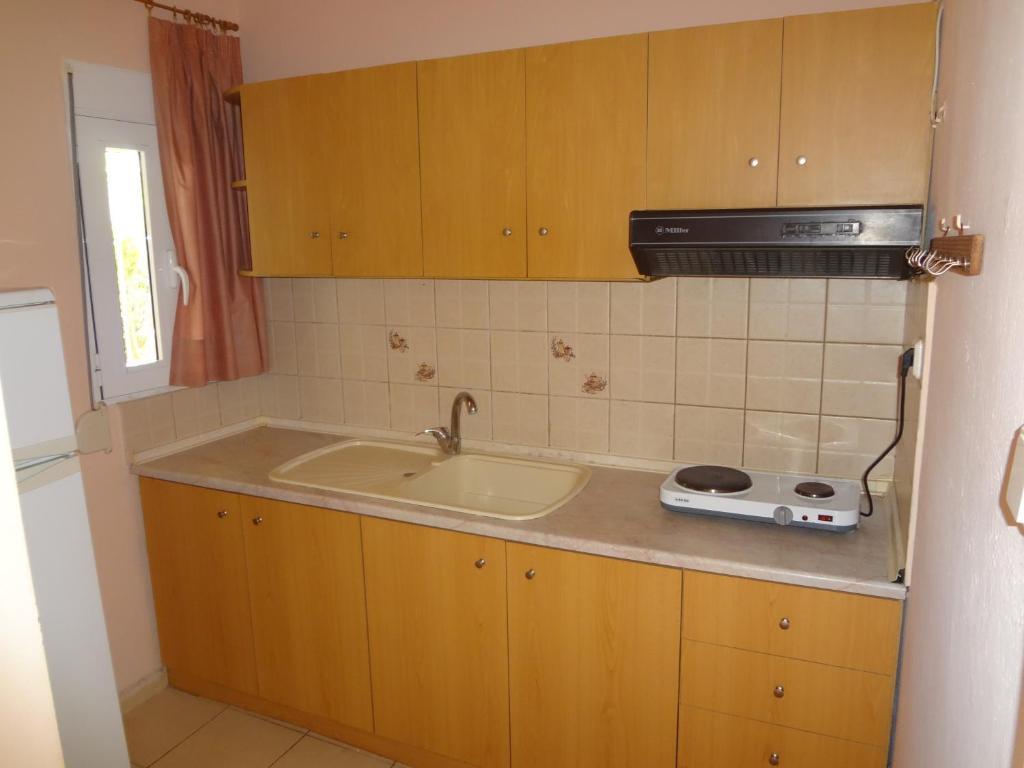 Aparthotel Nostos Nea Mesagkala