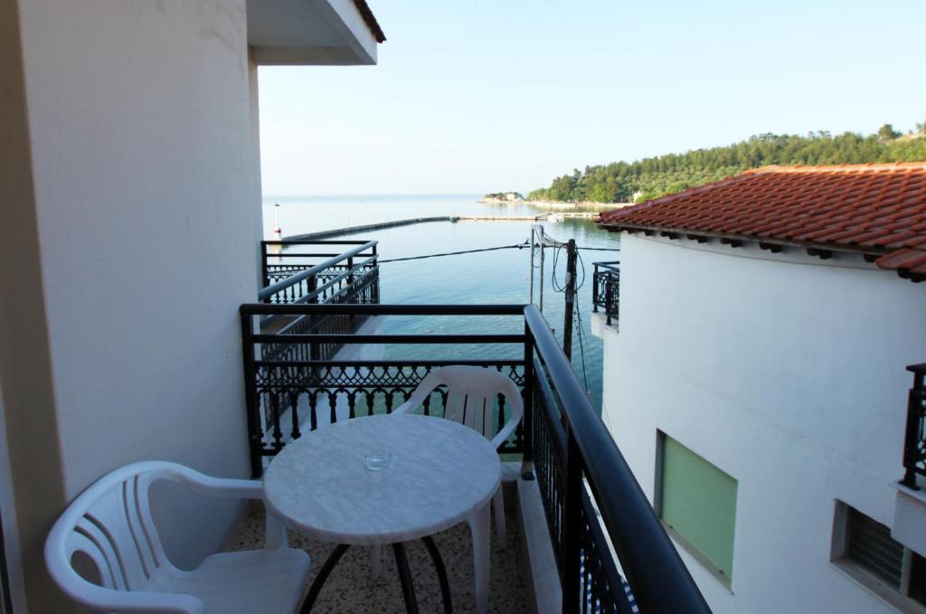 Angelica 2* Limenas (Thasos)