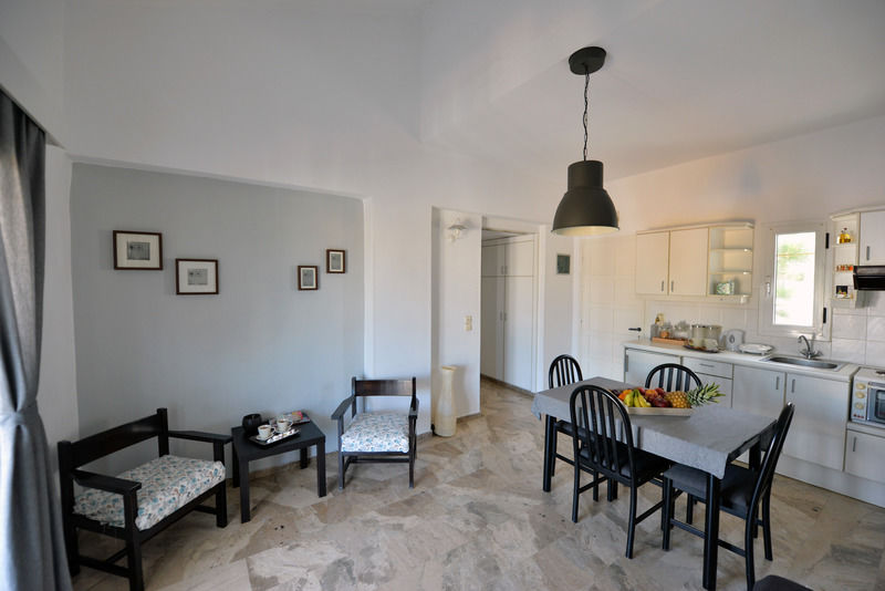 Anna Aparthotel Kokkini Hani