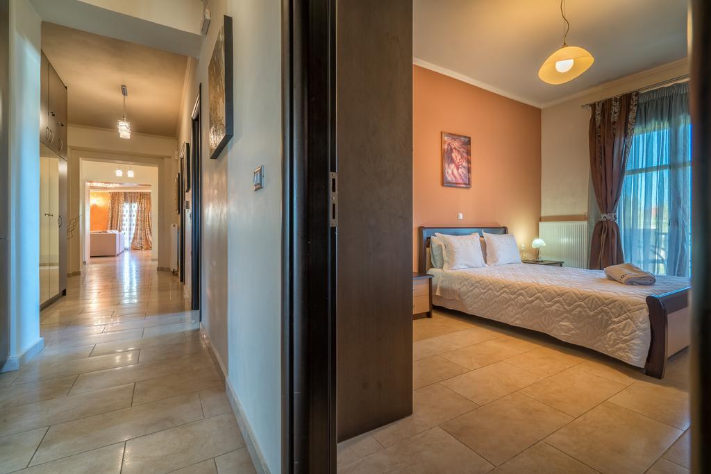 Athena's - Ideal For Large Groups, By Zantewize Holiday home *
