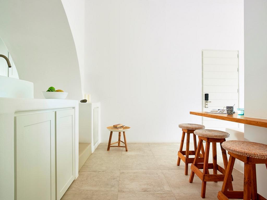 Unique Milos Apartment Pollonia