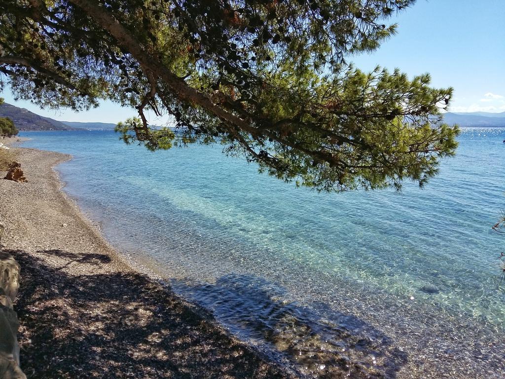 Villa Elena In Loutraki Vouliagmeni Lake
