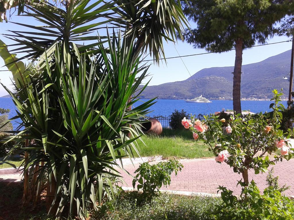 Bay Aparthotel 3*