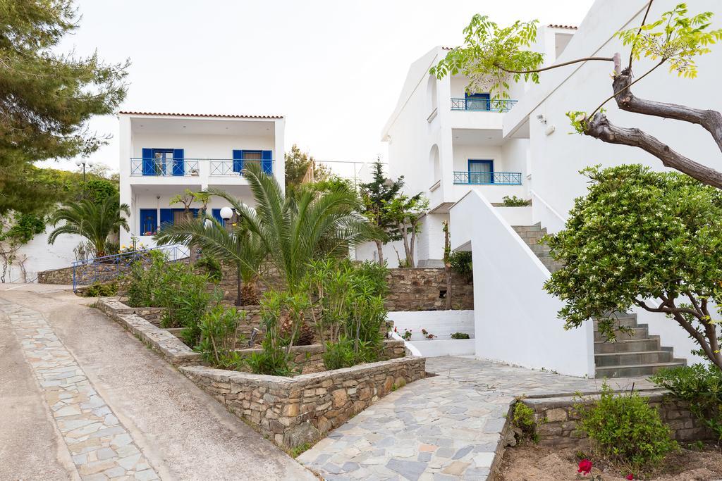 Karras Star 3* Evdilos (Ikaria)