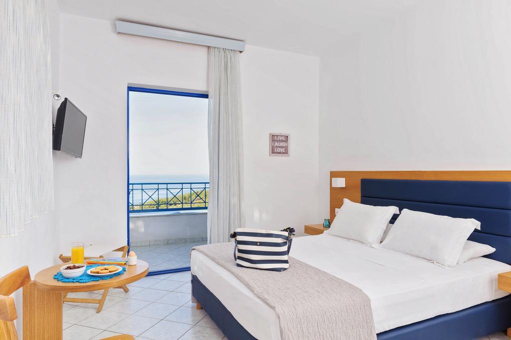 Karras Star Hotel