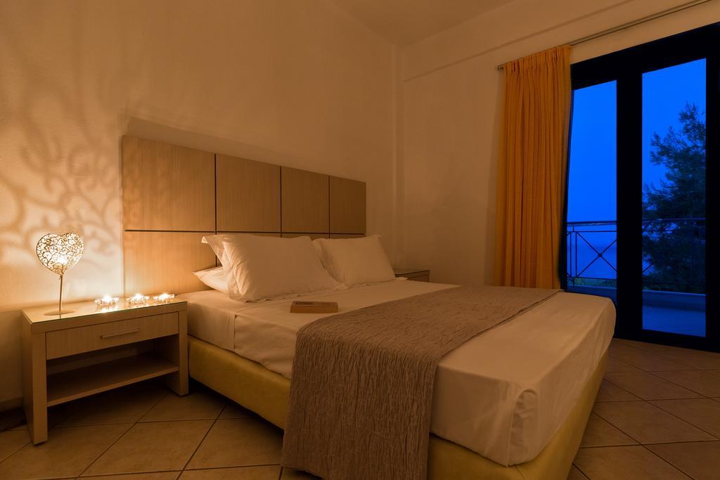 Hotel Karras Star