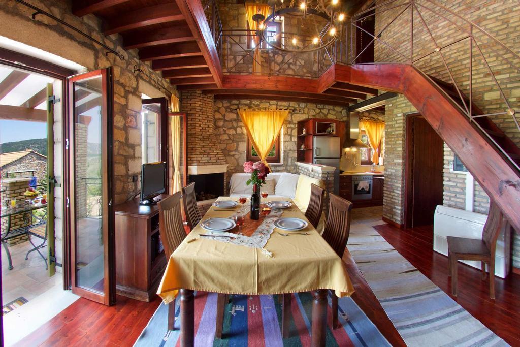 Pilikas Luxury * Stavros (Ithaka)