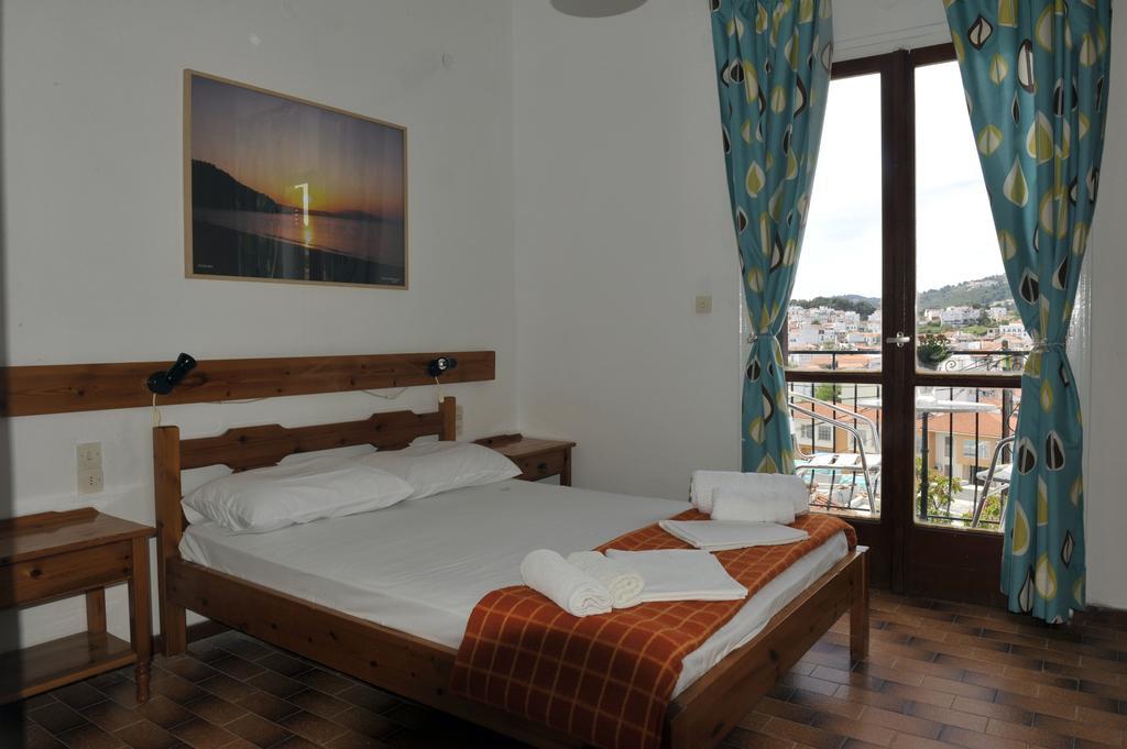 Guest house Margarita Skiathos Town