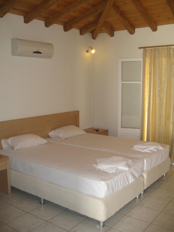 Marialena Village Aparthotel 3*