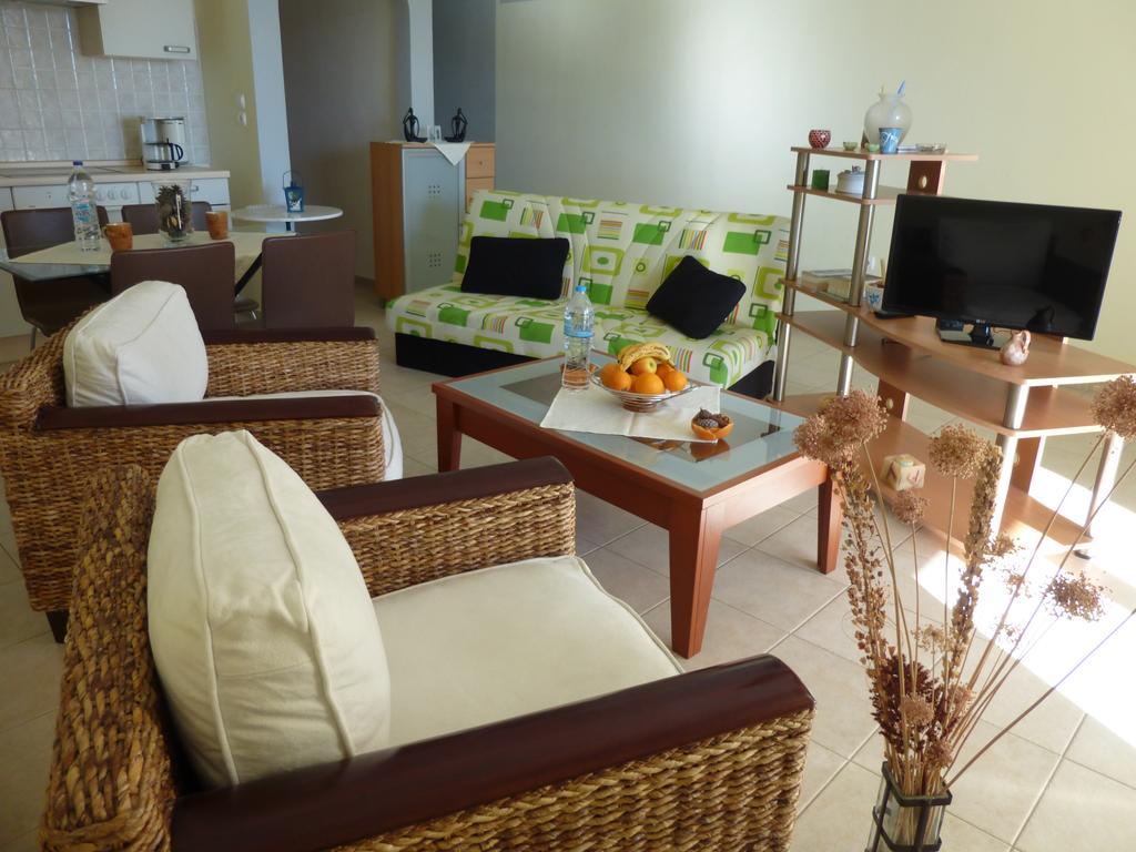Studio Anesis Aparthotel *