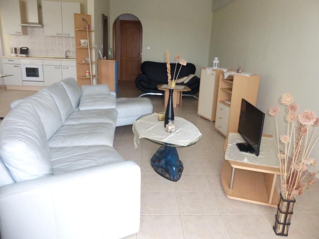 Aparthotel Studio Anesis *