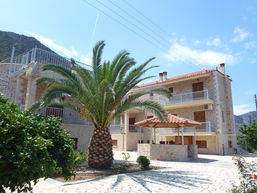 Apartment Karantonis House