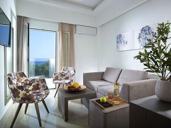 Coral Apartment *