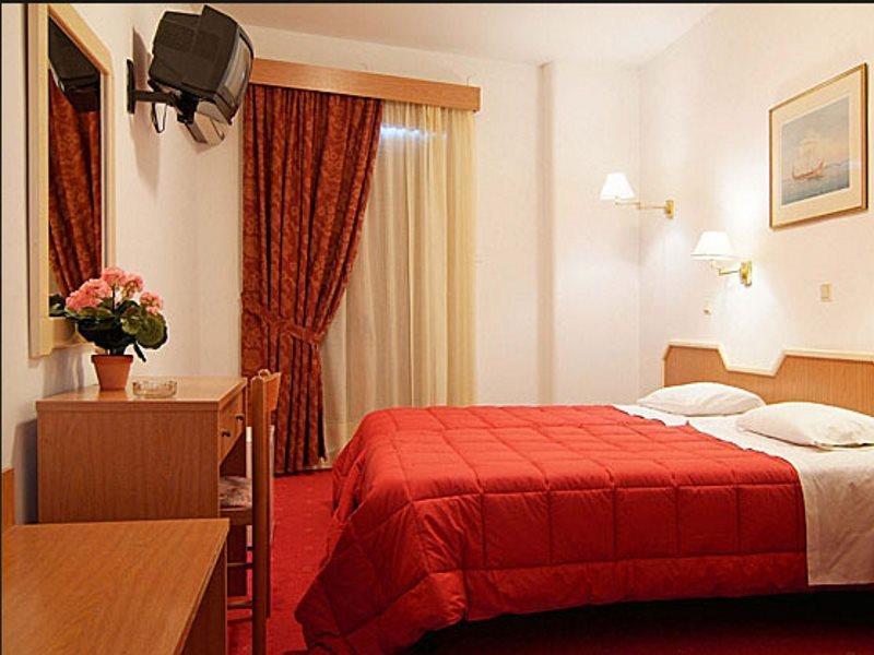 Iniohos 3* Delphi