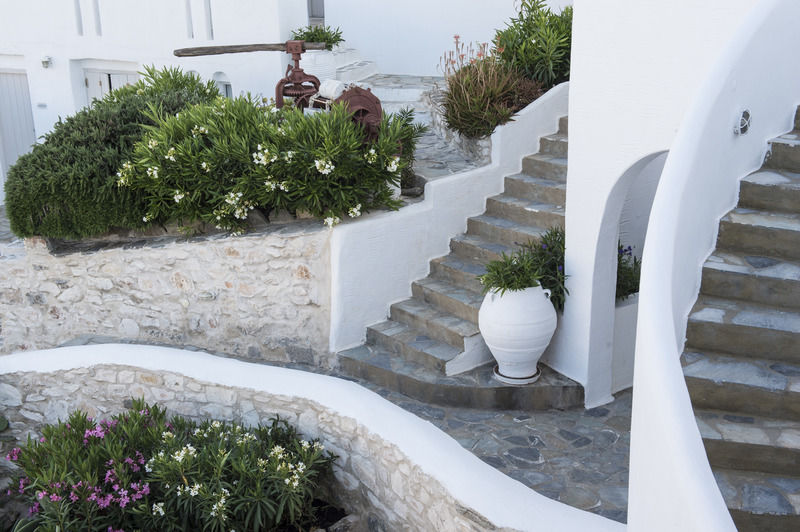 Kanale's & Naousa (Paros)