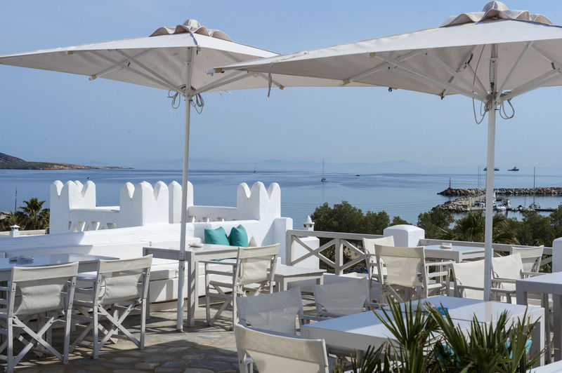 Hotel Kanale's & Naousa (Paros)
