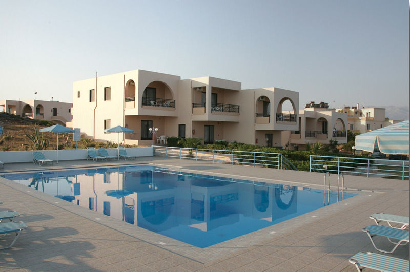Nanakis 3* Stavros (Crete)