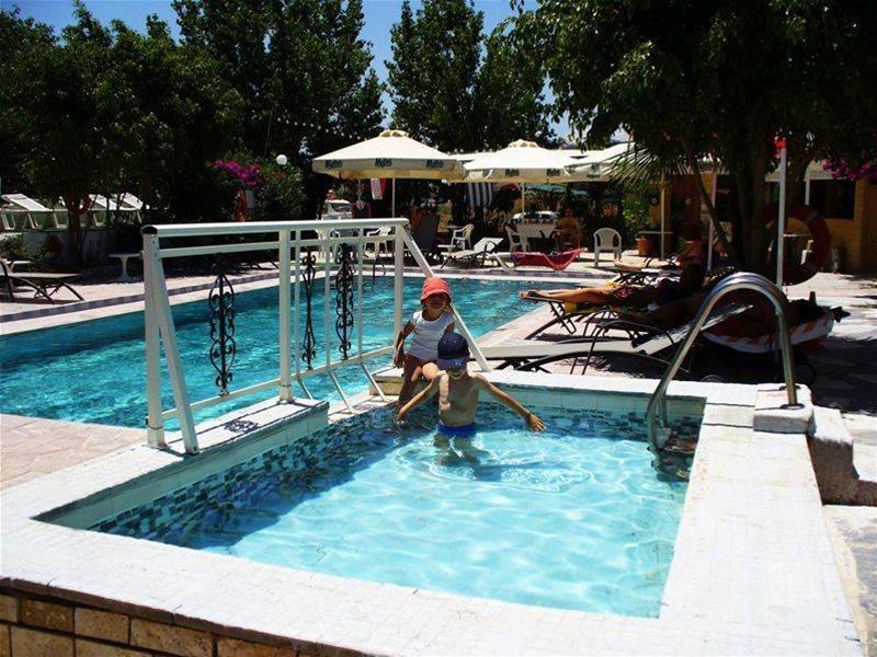 Hotel Nest 2*