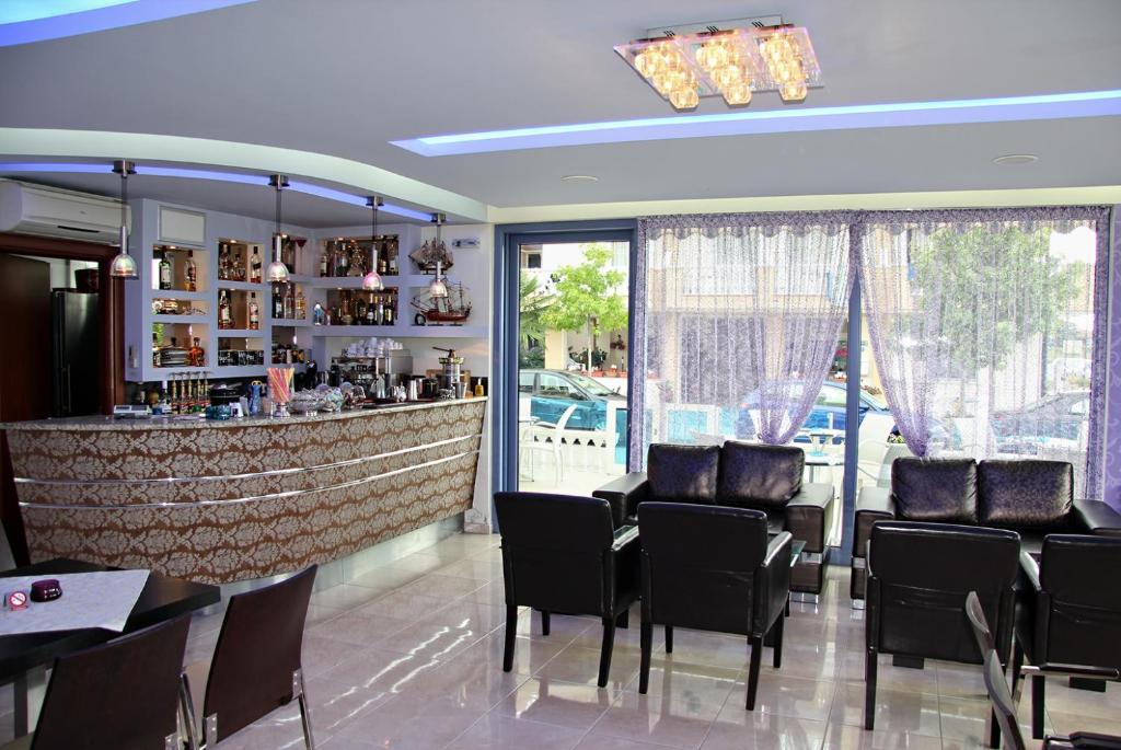 Aparthotel Enalion *