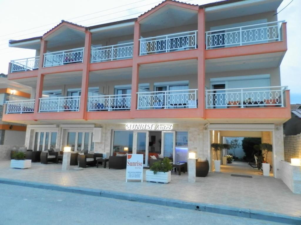 Sunrise Hotel