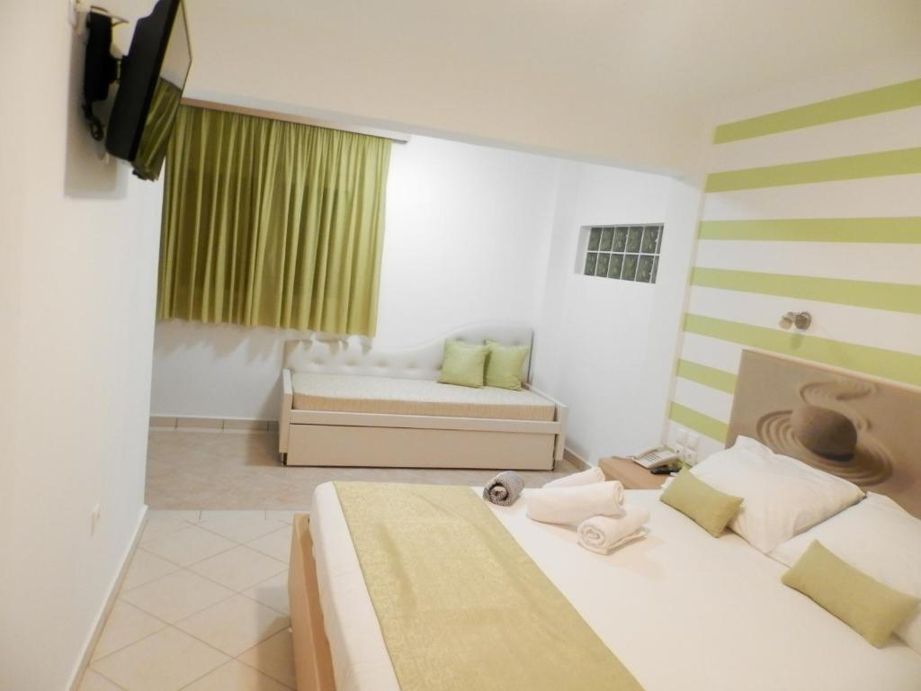 Sunrise Hotel