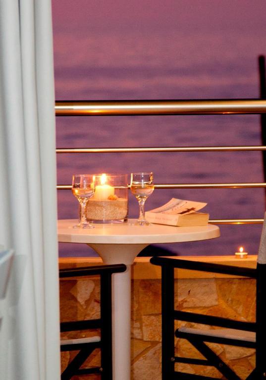Ermis Aparthotel 3*