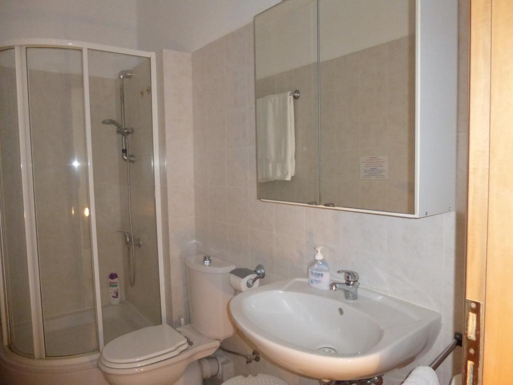 Studio Anesis Aparthotel