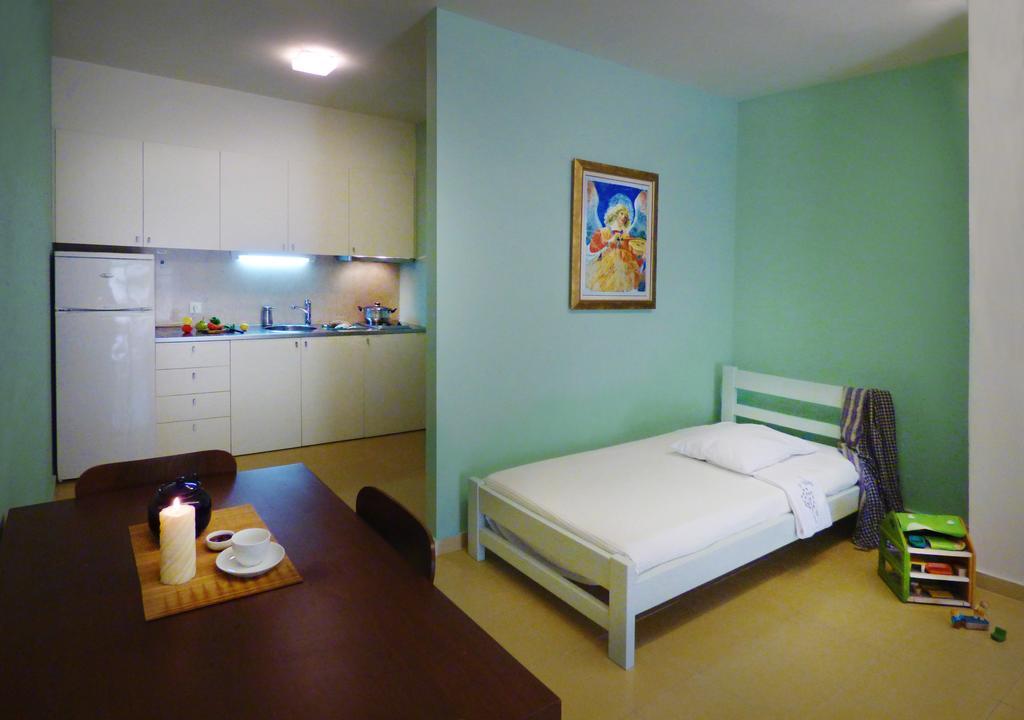 Aparthotel Nereids 3*
