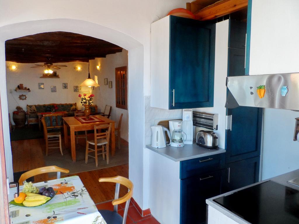 Holiday home Kato Ruga