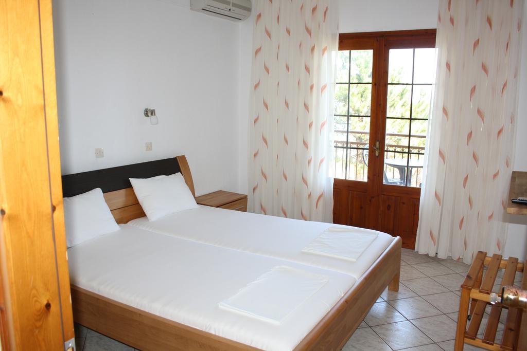 Apartment To Kyma *