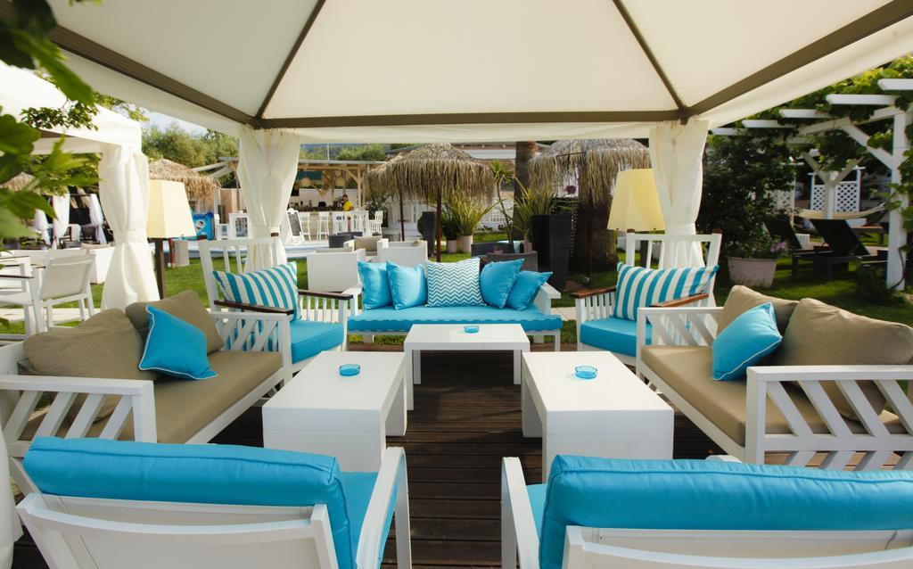 Tarsanas Studios Aparthotel