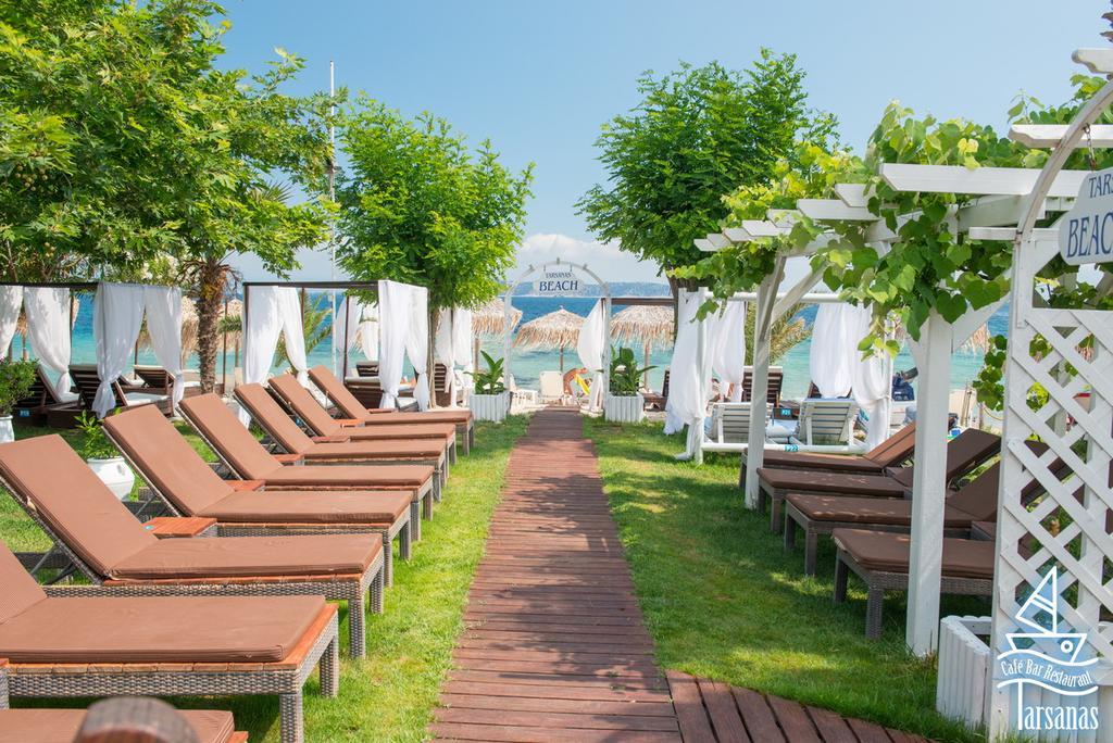 Tarsanas Studios Aparthotel