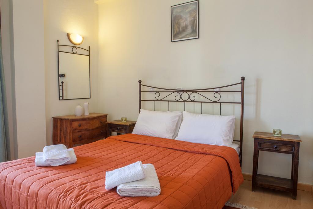 Apartment Mari & Maisonettes Tolo