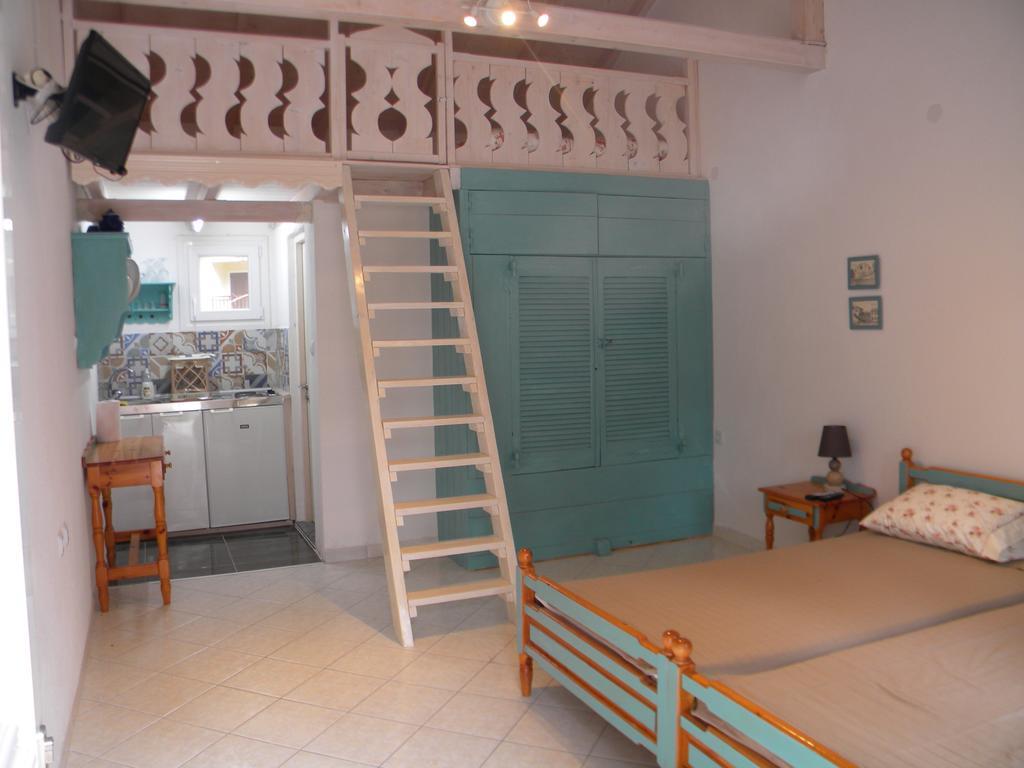 Smaragda Apartment *