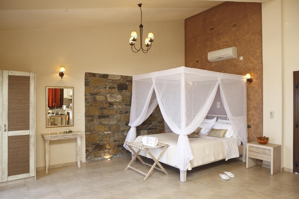 Aparthotel Toxotis Villas