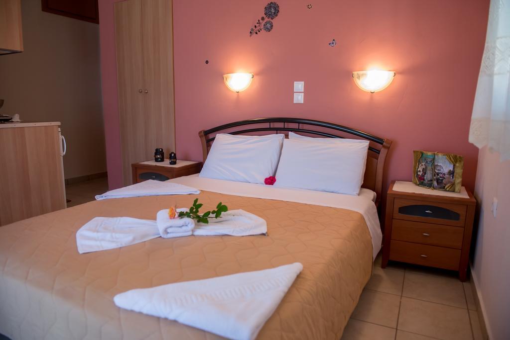 Nikoleta Apartment *