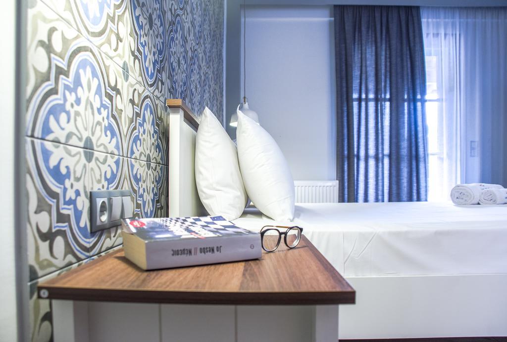 Ano Apartment