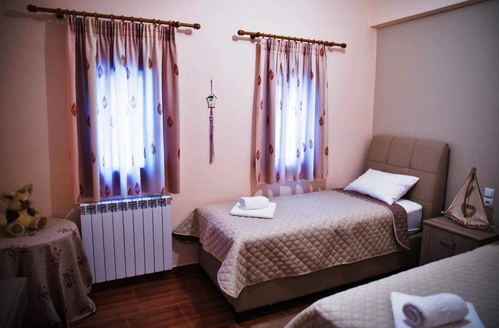 Lux - Pelion - Volos * Agria
