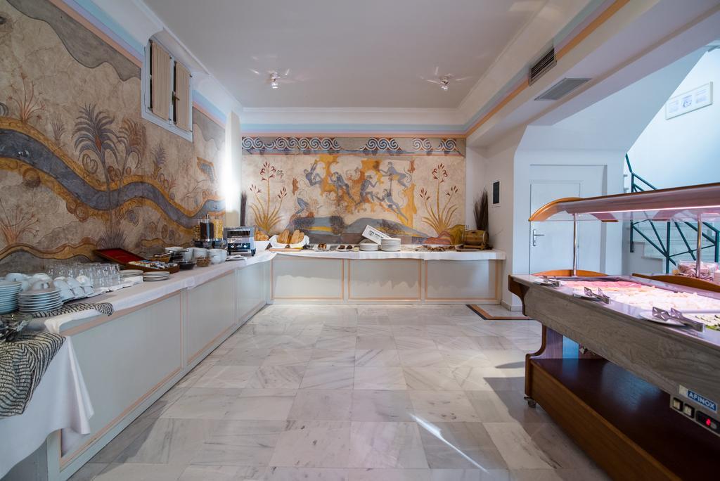 Hotel Antinea & Kamari (Santorini)