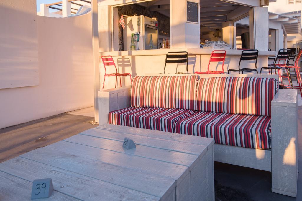 Boutique 3* Kamari (Santorini)