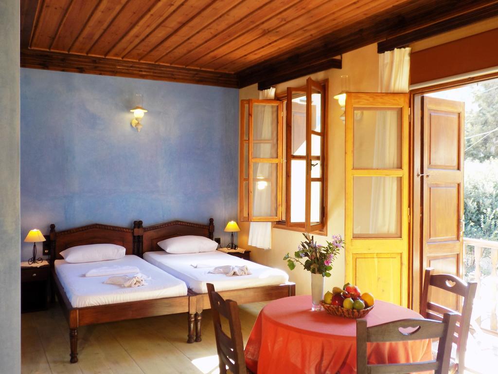 Agnanti Studios Apartment Megisti