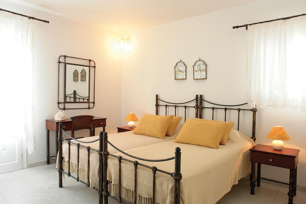 Vardia Bay Aparthotel Karavostasis (Folegandros)