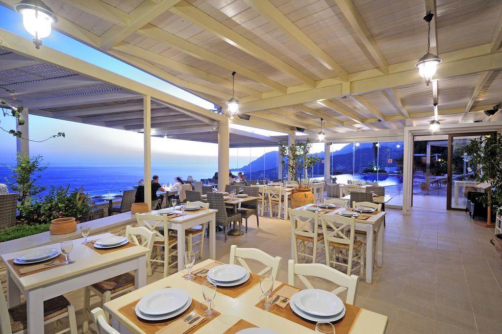 Stefanos Village Hotel 3*