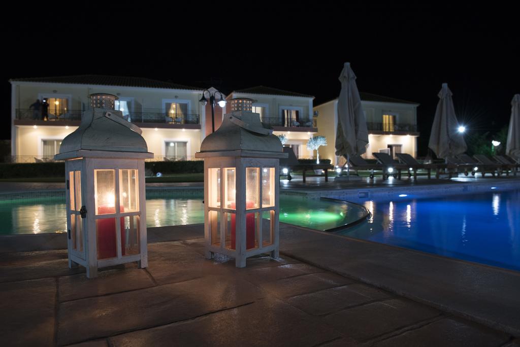 Royal Aparthotel 3*